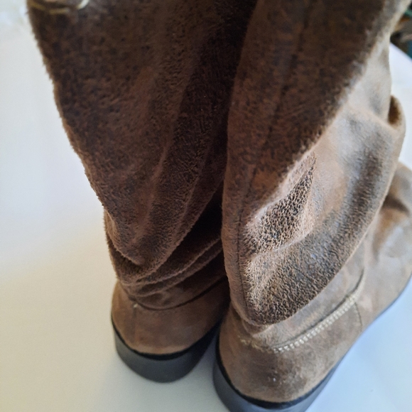Women's Mudd Boots, Slouch Top, Faux Brown Suede. Size 8.5. - Picture 3 of 7